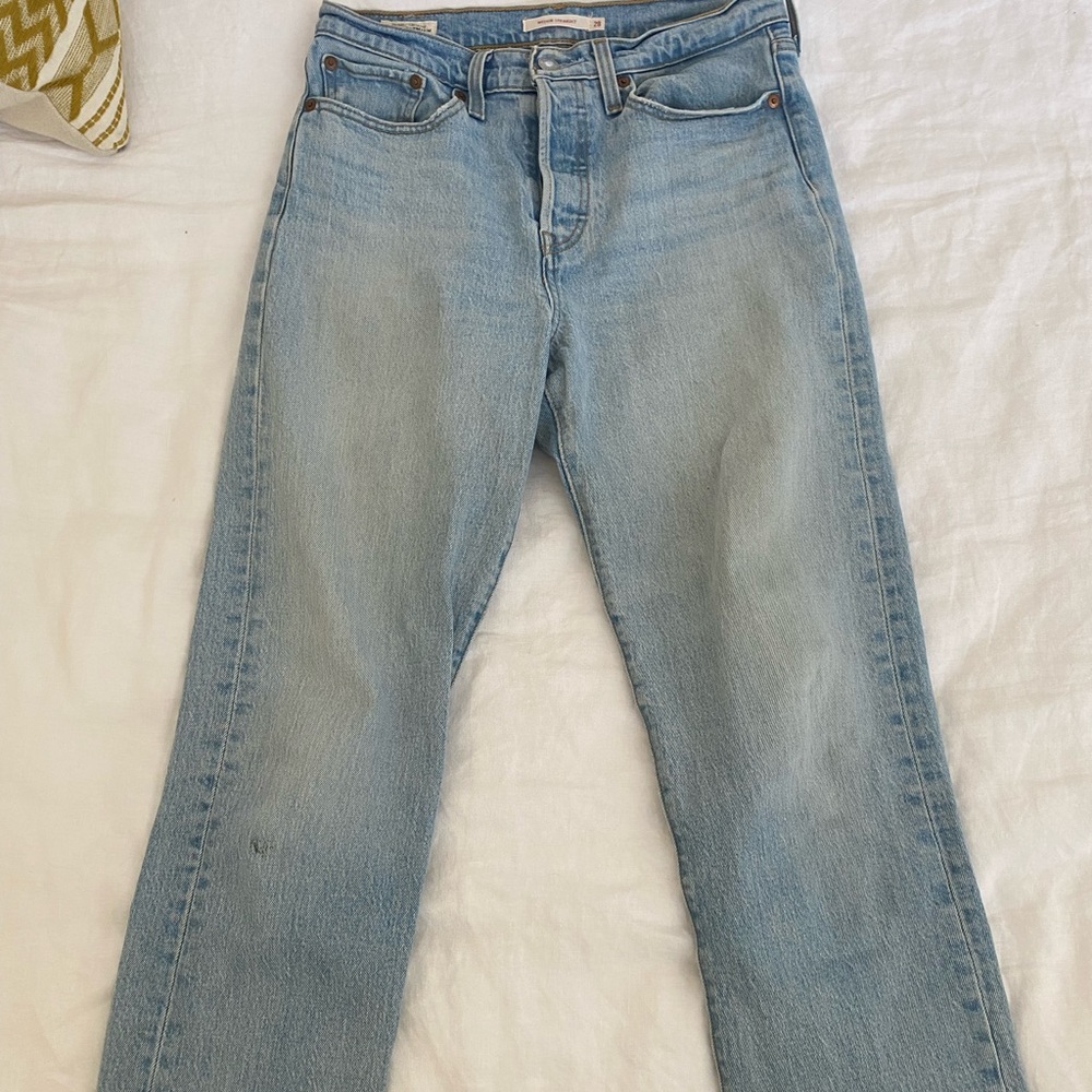 Levi’s premium 501’s size 28